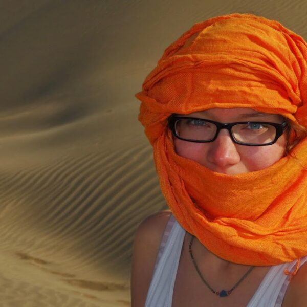 Muszę sprawdzić co za rogiem…