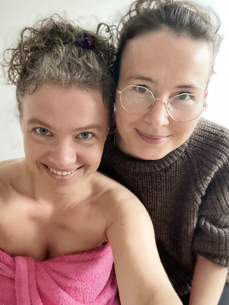 Read more about the article Kurs lomi lomi-terapia-nowy zawód