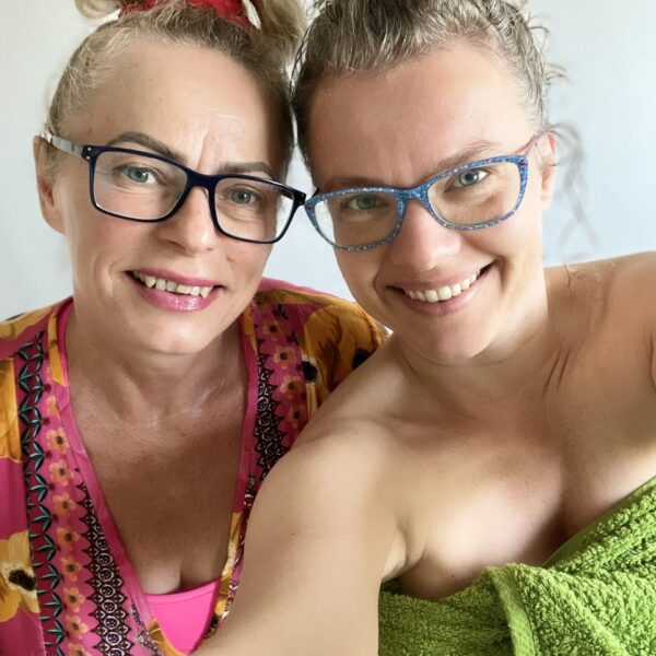 I drwala pomasuje, i morsa rozwałkuje