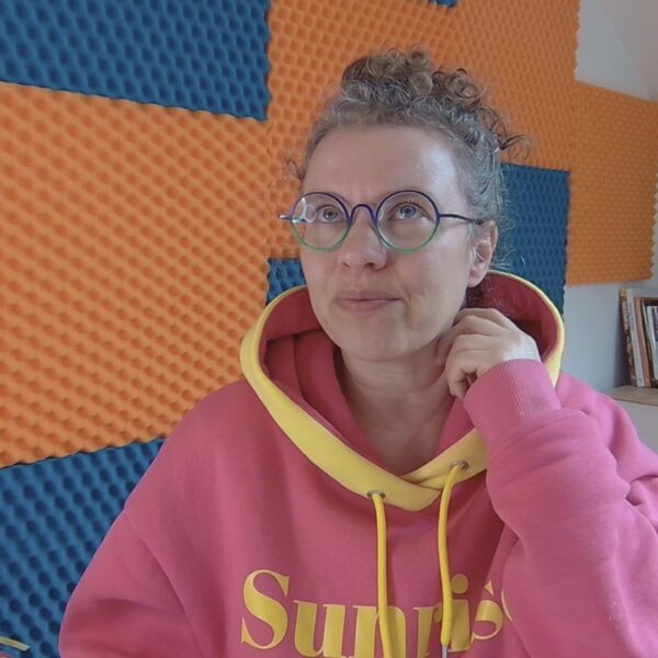 Dlaczego warto nauczyć się masażu lomi lomi?